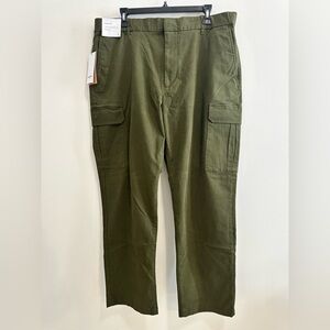 Olive Green Cargo Pants for Men 38 x 41 Size Large NWT